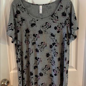 LulaRoe Classic Tee Disney collection Minnie Mouse